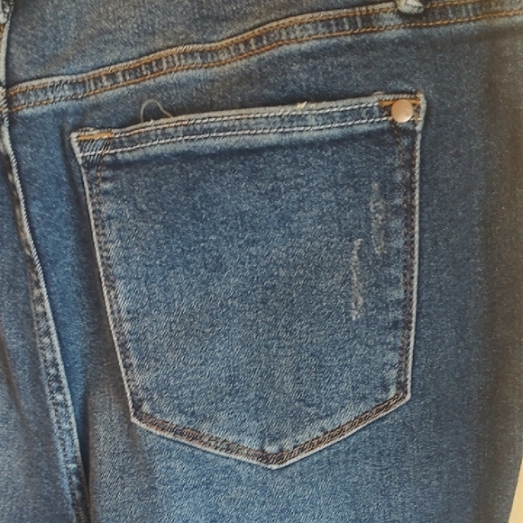 Judy Blue Dark Wash Straight Leg Jeans - Picture 9 of 11
